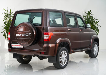 UAZ Патриот Вид 5